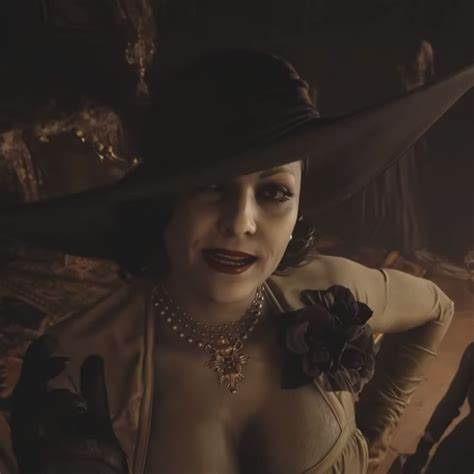 Lady Dimitrescu Lady Dimitrescu