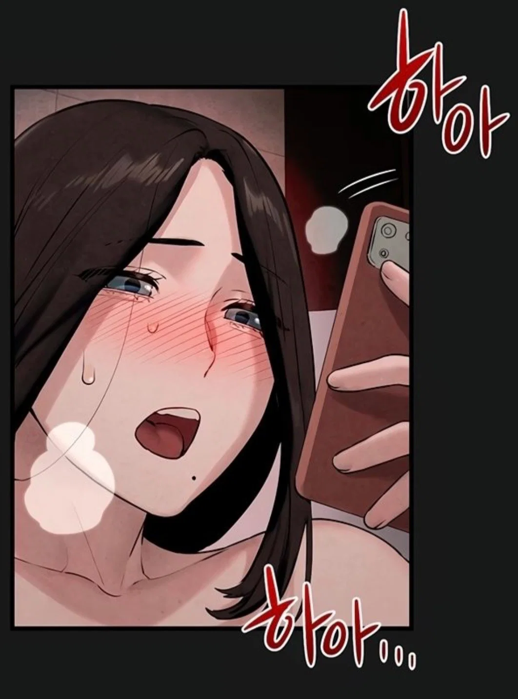 Han Yuri masturbates naked in the bathroom to comments on her Onlygram photos, without glasses and with her hair down.