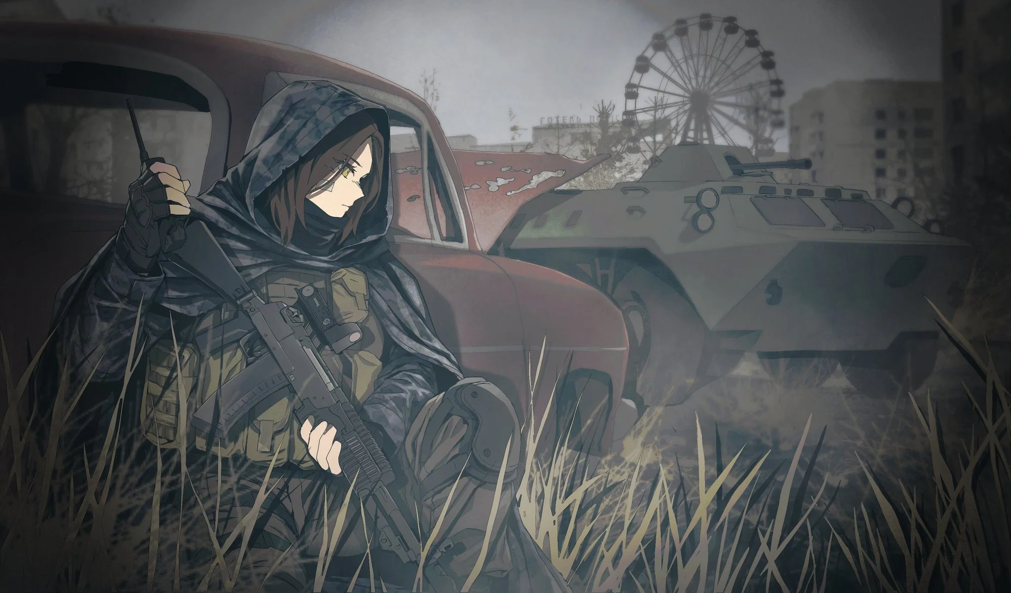 Polina behind grass, and ready to detonate her C4