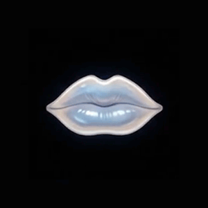 kiss