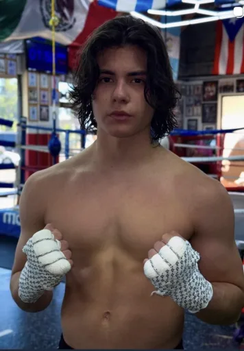 Miguel Mora