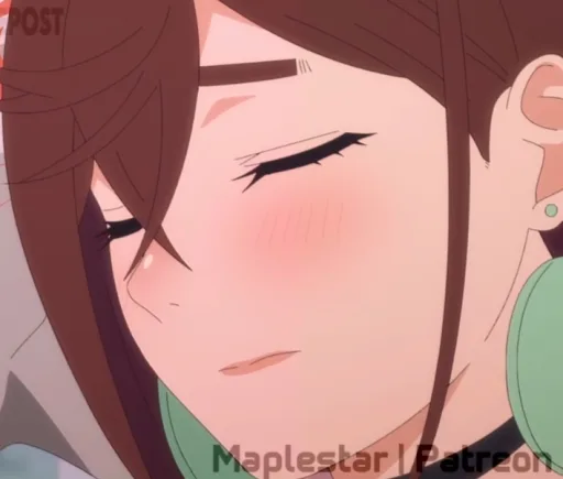 Momo Ayase