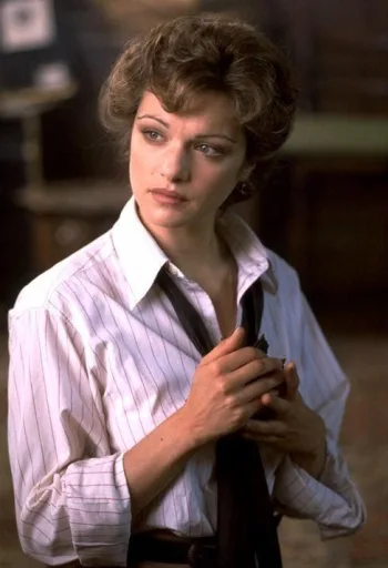 Evelyn Carnahan