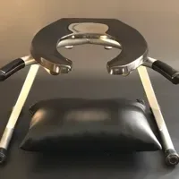 Facesitting chair